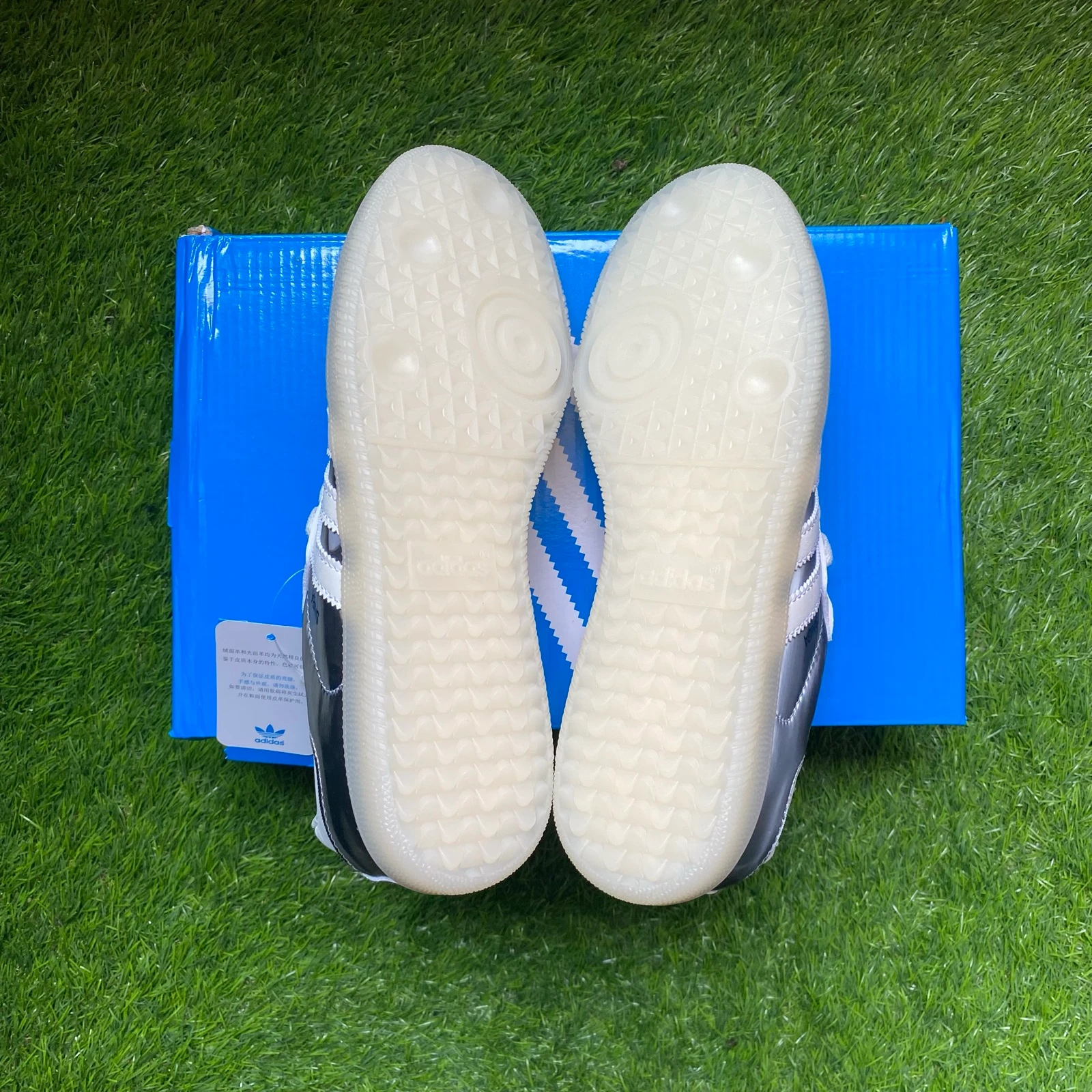 Adidas Samba Reflective Silver | Size 39 | Color Changing | New | With Box – photo 7